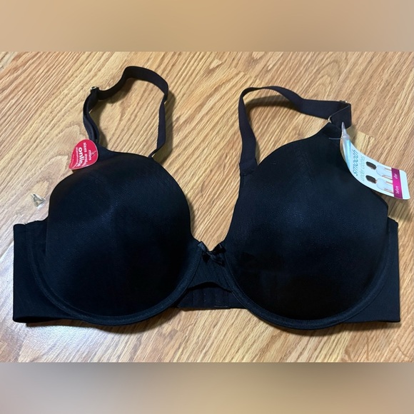 Vanity Fair Black T-Shirt Bra with Molded Cups - Picture 1 of 7